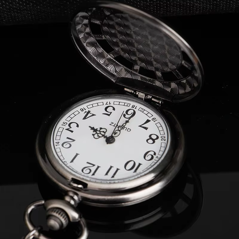 Creative Hollow Design Quartz Pocket Watch Bronze Unisex Clamshell Clock Pendant Fob Watch relogio feminino