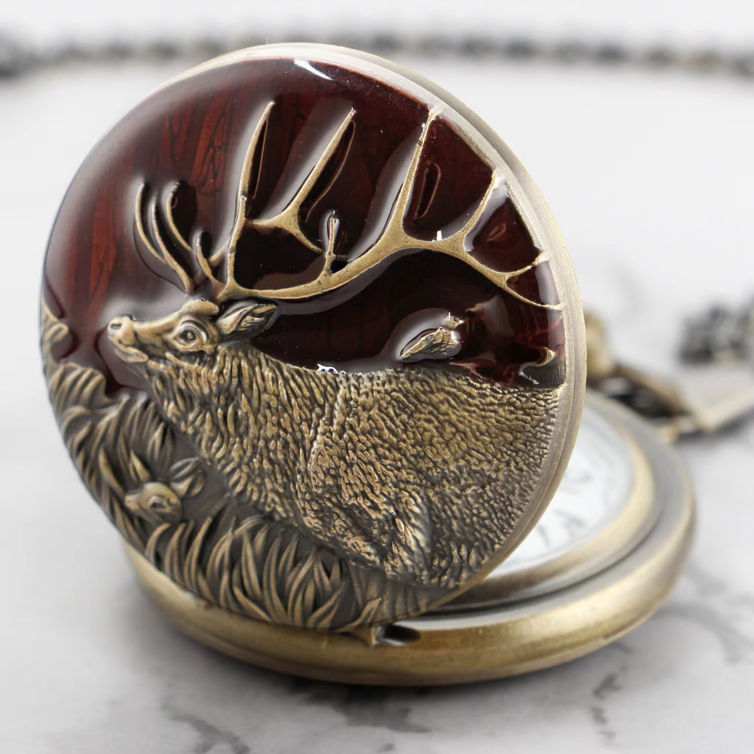 2023 New Casual Vintage Pocket Watch Elk Carved Men's Women Quartz Necklace Pendant Pocket FOB Watch Steampunk Gifts reloj