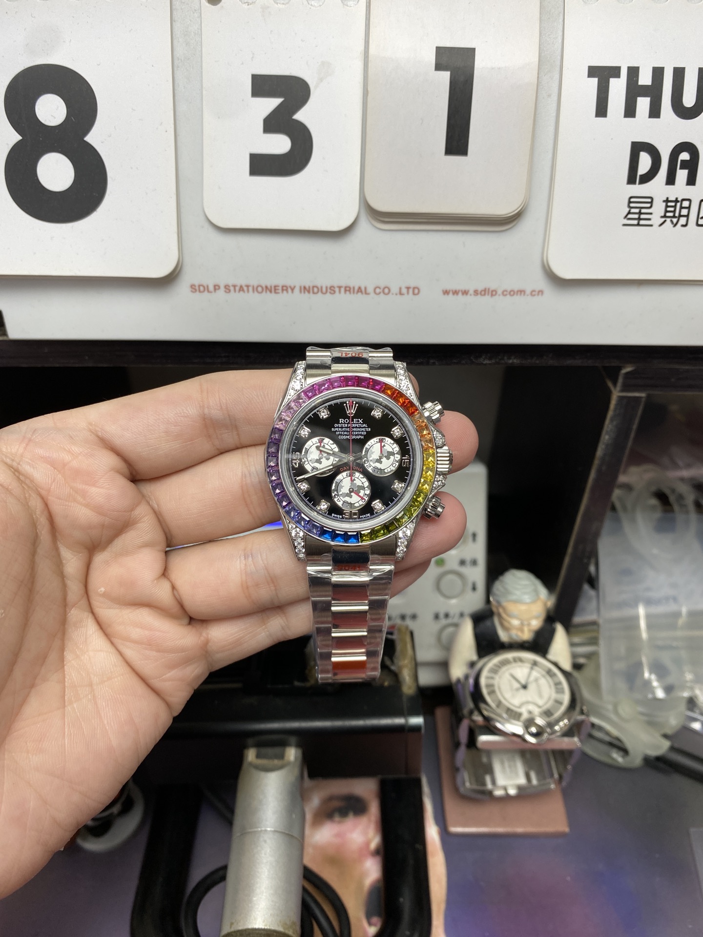 Rolex Cosmograph Daytona Series RAINBOW DAYTONA  sliver case, Diamond scale, 40mm size.