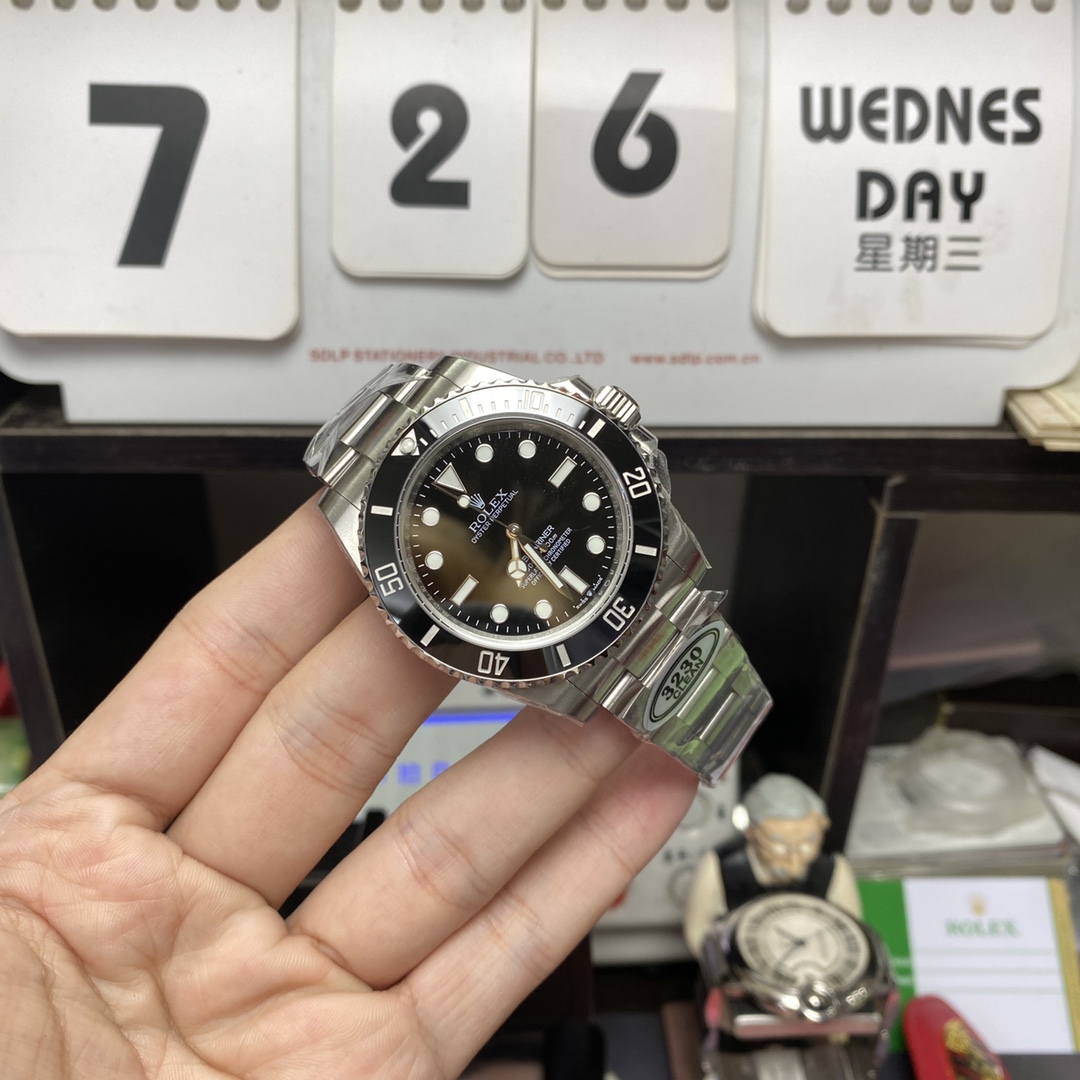 Rolex Submariner Series m124060-0001, No-Date Black Submariner, 41mm size.