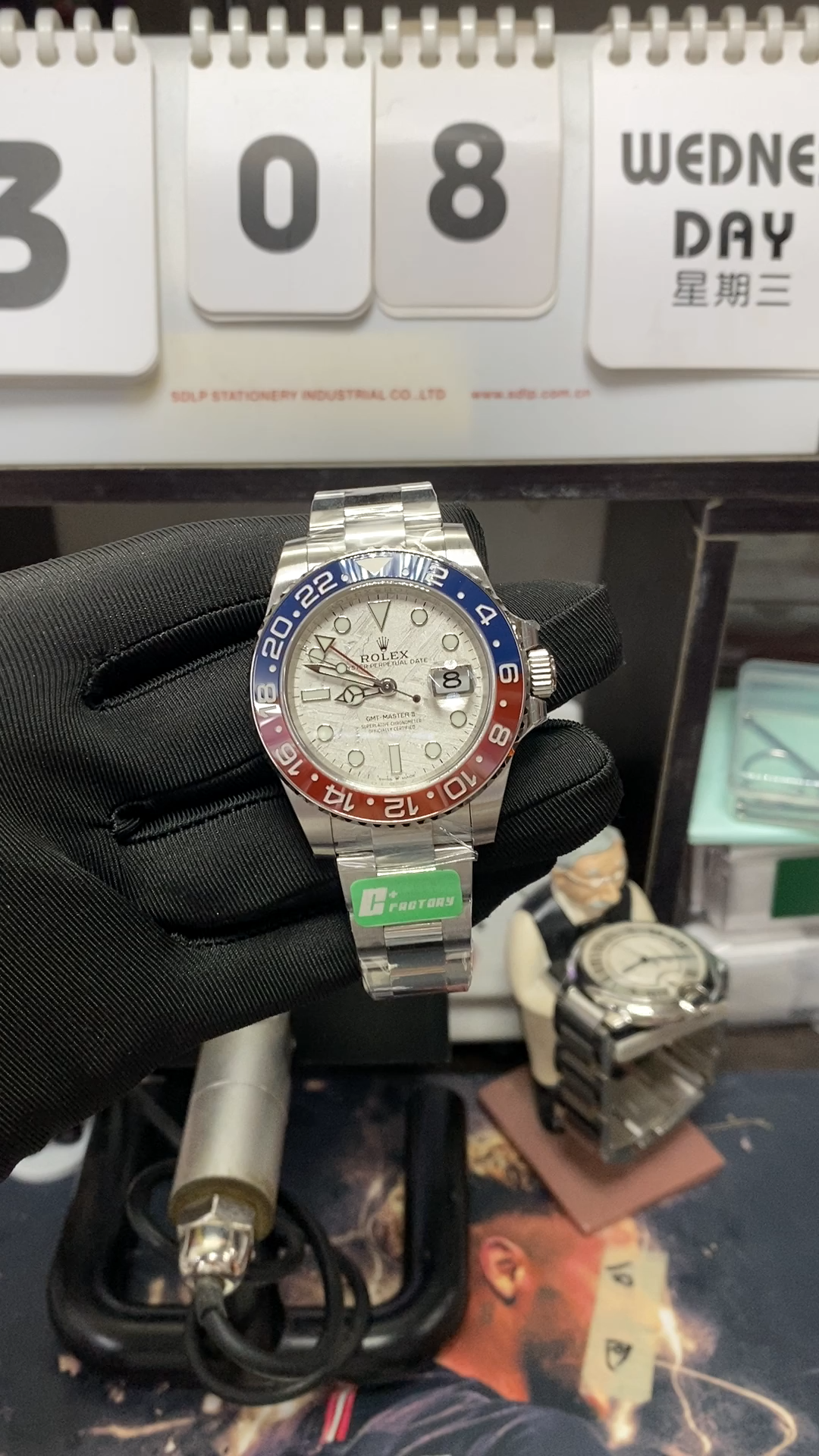 Rolex GMT-Master series m126719blro-0002, Meteorite Dial