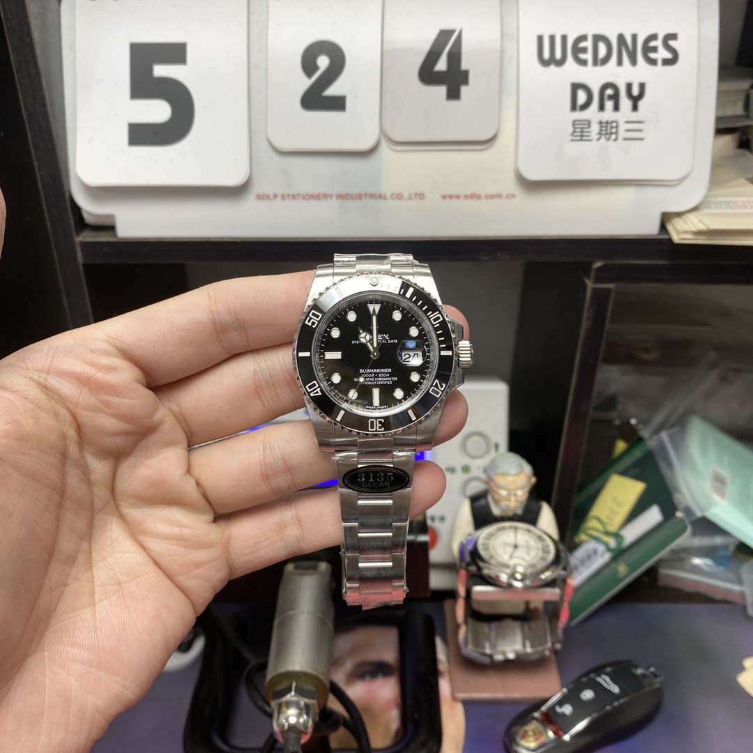 Rolex Submariner Series 116610LN-0001, Black Dial Black Ghost, 40mm size.