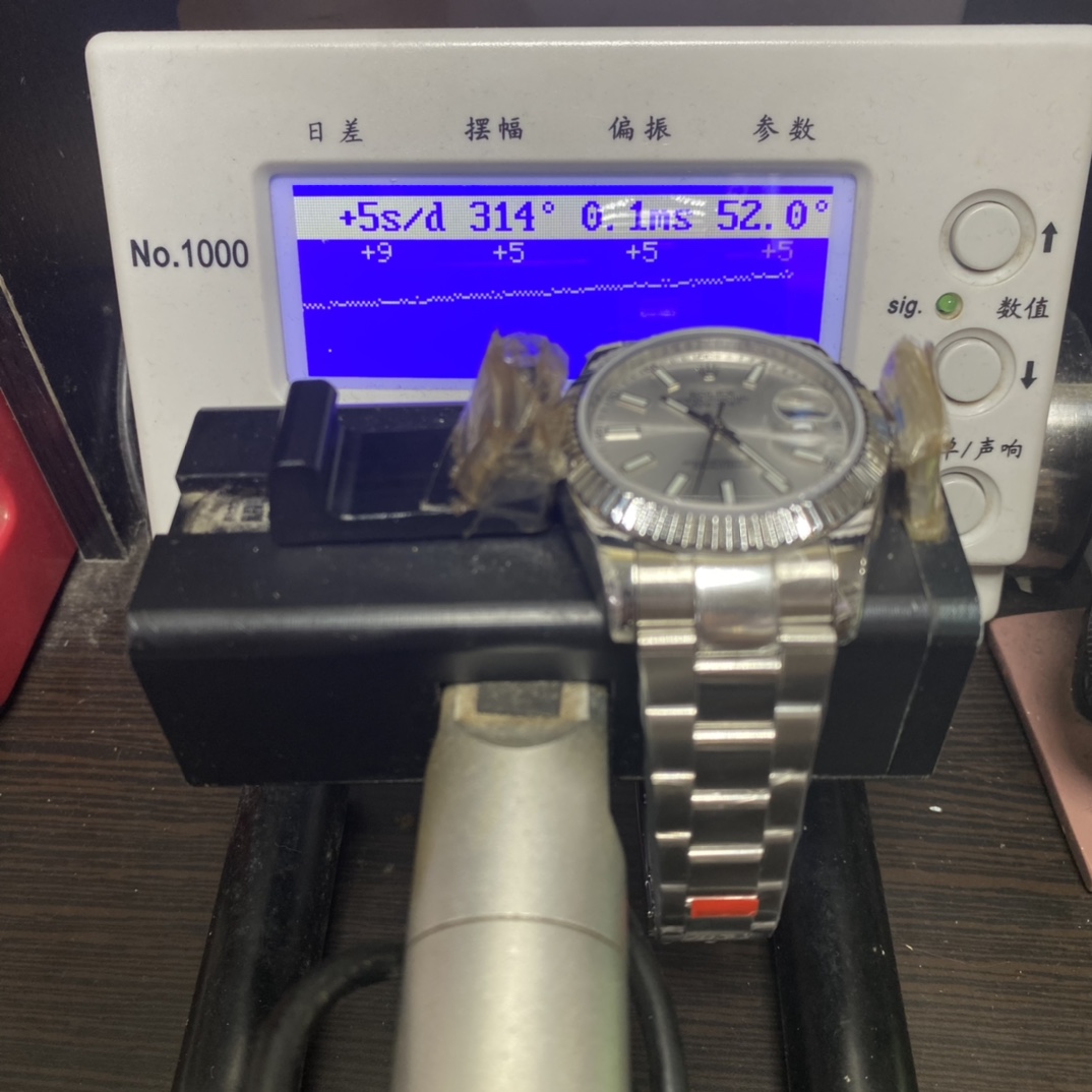 Rolex Datejust Series m126334-0003, White Case Silver Baton Hour Markers Fluted Bezel, 41mm Size.